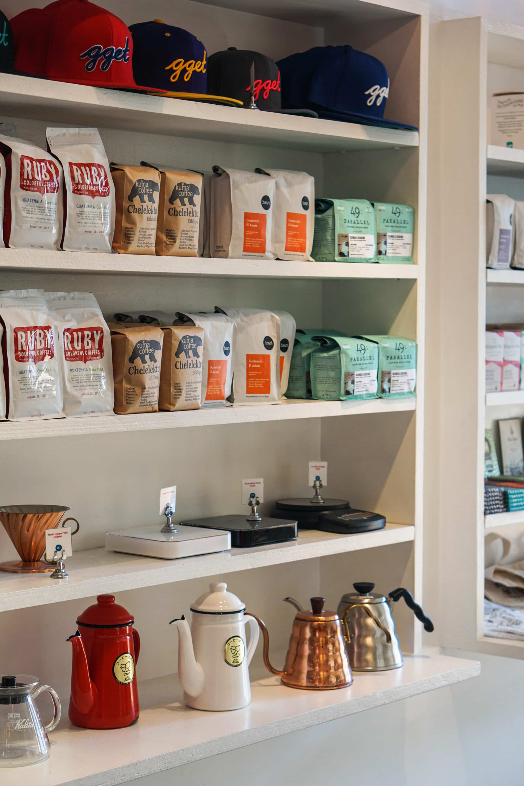 Retail shelf